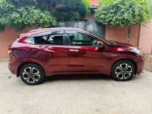 https://riyasewana.com/uploads/honda-vezel-2647564833.jpg
