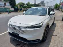 https://riyasewana.com/uploads/honda-vezel-26632494172.jpg