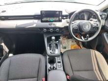 https://riyasewana.com/uploads/honda-vezel-26633156605.jpg