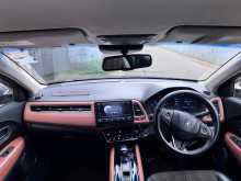 https://riyasewana.com/uploads/honda-vezel-2712430822073.jpg