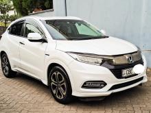 https://riyasewana.com/uploads/honda-vezel-2719190417692.jpg