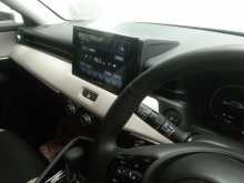 https://riyasewana.com/uploads/honda-vezel-271938384512.jpg