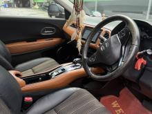 https://riyasewana.com/uploads/honda-vezel-2720140817535.jpg