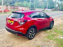 https://riyasewana.com/uploads/honda-vezel-2811191222463.jpg