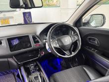 https://riyasewana.com/uploads/honda-vezel-2819485117645.jpg