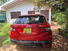 https://riyasewana.com/uploads/honda-vezel-282041134393.jpg