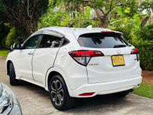 https://riyasewana.com/uploads/honda-vezel-28851126515.jpg
