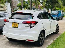 https://riyasewana.com/uploads/honda-vezel-28851126996.jpg
