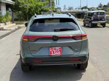 https://riyasewana.com/uploads/honda-vezel-29161505294.jpg