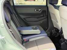 https://riyasewana.com/uploads/honda-vezel-29161505536.jpg