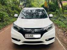 https://riyasewana.com/uploads/honda-vezel-2927514512.jpg