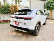 https://riyasewana.com/uploads/honda-vezel-301046484043.jpg