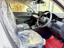 https://riyasewana.com/uploads/honda-vezel-301047186315.jpg