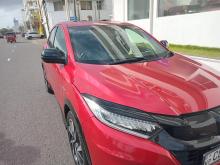 https://riyasewana.com/uploads/honda-vezel-3012441510602.jpg