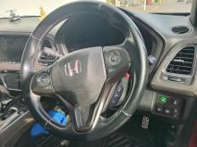 https://riyasewana.com/uploads/honda-vezel-3012441510824.jpg
