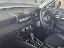 https://riyasewana.com/uploads/honda-vezel-30125854563.jpg