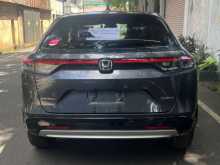 https://riyasewana.com/uploads/honda-vezel-302111394452.jpg