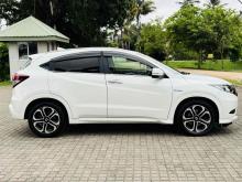 https://riyasewana.com/uploads/honda-vezel-307584624953.jpg