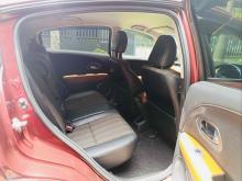 https://riyasewana.com/uploads/honda-vezel-3111300424492.jpg