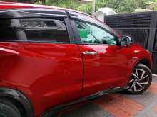 https://riyasewana.com/uploads/honda-vezel-3111448305.jpg