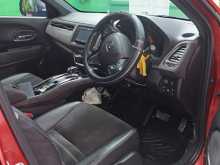 https://riyasewana.com/uploads/honda-vezel-3111448914.jpg