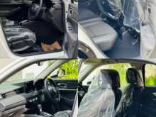 https://riyasewana.com/uploads/honda-vezel-3154736615.jpg