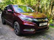 https://riyasewana.com/uploads/honda-vezel-3171813162.jpg