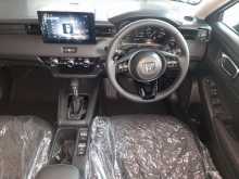 https://riyasewana.com/uploads/honda-vezel-31820224293.jpg