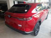 https://riyasewana.com/uploads/honda-vezel-31820224862.jpg