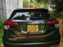 https://riyasewana.com/uploads/honda-vezel-318554417915.jpg
