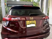https://riyasewana.com/uploads/honda-vezel-318560717752.jpg