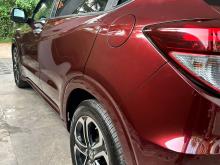 https://riyasewana.com/uploads/honda-vezel-318560817556.jpg