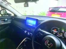 https://riyasewana.com/uploads/honda-vezel-3192240844.jpg