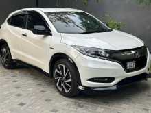 https://riyasewana.com/uploads/honda-vezel-37173355.jpg