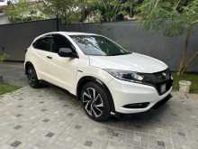 https://riyasewana.com/uploads/honda-vezel-371733723.jpg