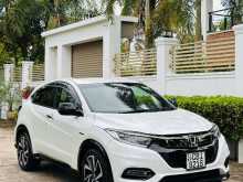 https://riyasewana.com/uploads/honda-vezel-41026054722.jpg