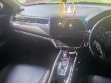 https://riyasewana.com/uploads/honda-vezel-410453710156.jpg