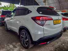 https://riyasewana.com/uploads/honda-vezel-4111521234.jpg