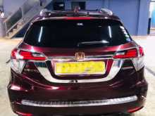 https://riyasewana.com/uploads/honda-vezel-41128434822.jpg
