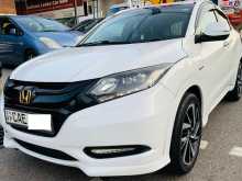 https://riyasewana.com/uploads/honda-vezel-4131732883.jpg