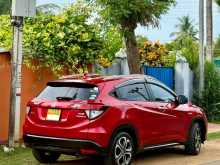 https://riyasewana.com/uploads/honda-vezel-41432054542.jpg
