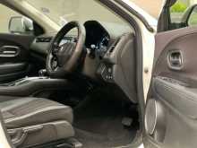https://riyasewana.com/uploads/honda-vezel-41510364212.jpg