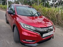Honda Vezel Rs 2017 SUV