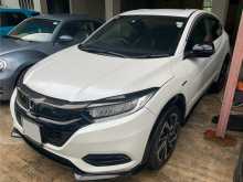 https://riyasewana.com/uploads/honda-vezel-5114720142.jpg