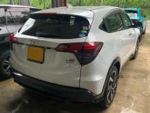 https://riyasewana.com/uploads/honda-vezel-511472033.jpg