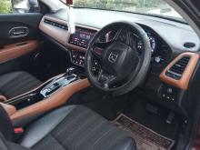 https://riyasewana.com/uploads/honda-vezel-51912536465.jpg