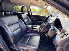 https://riyasewana.com/uploads/honda-vezel-519275710476.jpg