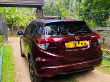 https://riyasewana.com/uploads/honda-vezel-59034222752.jpg