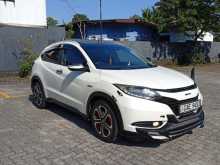 https://riyasewana.com/uploads/honda-vezel-595924212.jpg