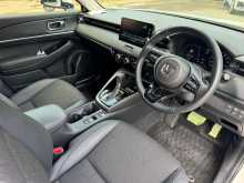 https://riyasewana.com/uploads/honda-vezel-6112150353.jpg